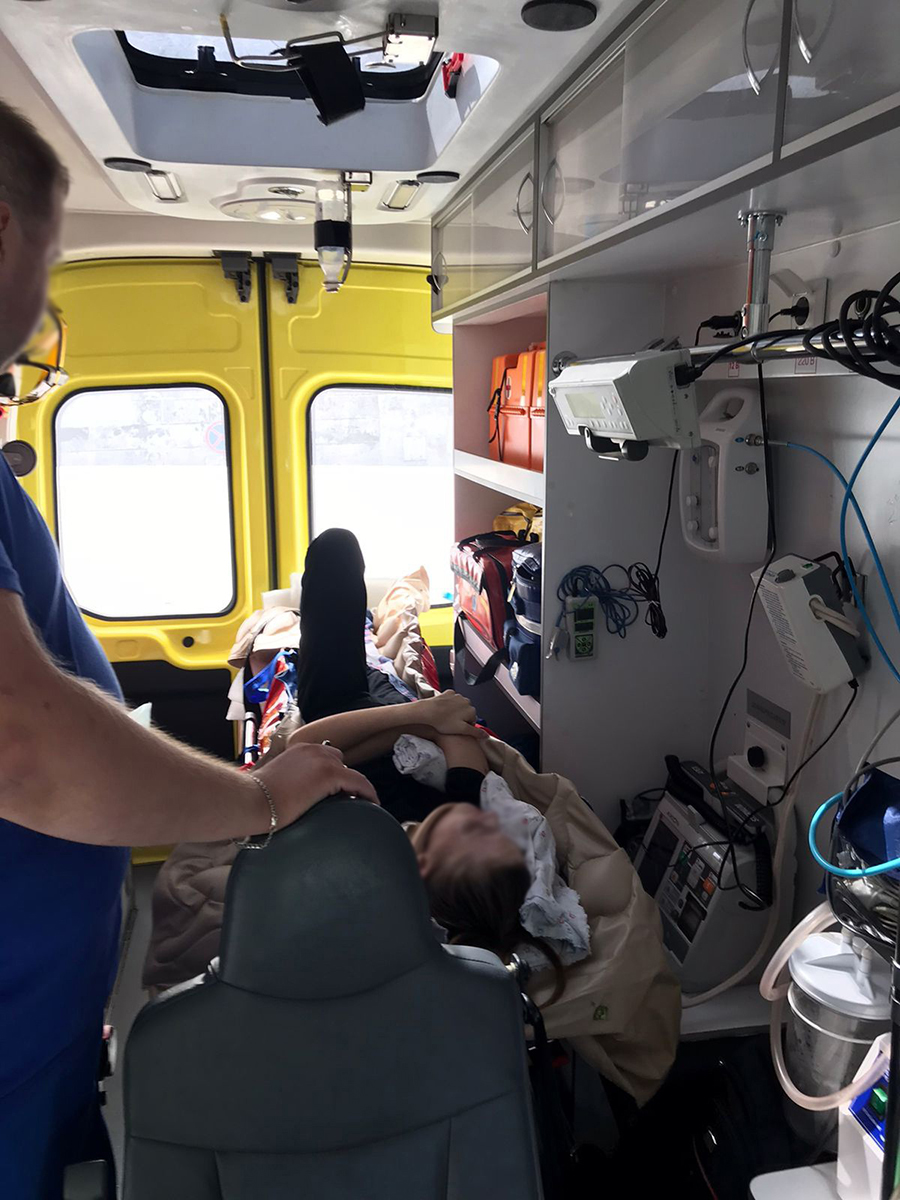 Остановка в пути скорой помощи, во время транспортировки другого больного (Новороссийск)